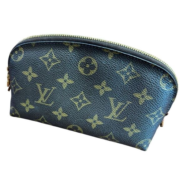 Louis Vuitton Cosmetic Pouch Brown Canvas Monogram - Picture 2 of 8